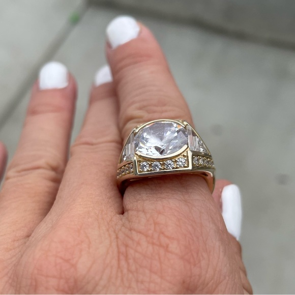 14k Gold Plated Designer Ring - Picture 5 of 6